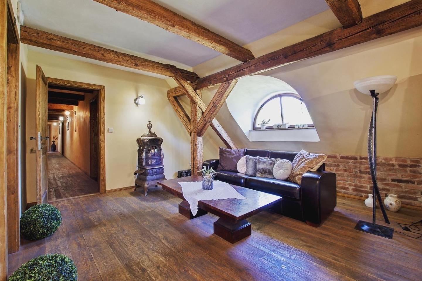 Dvur Olsiny -Hotel And Horse-Riding Карвіна Екстер'єр фото